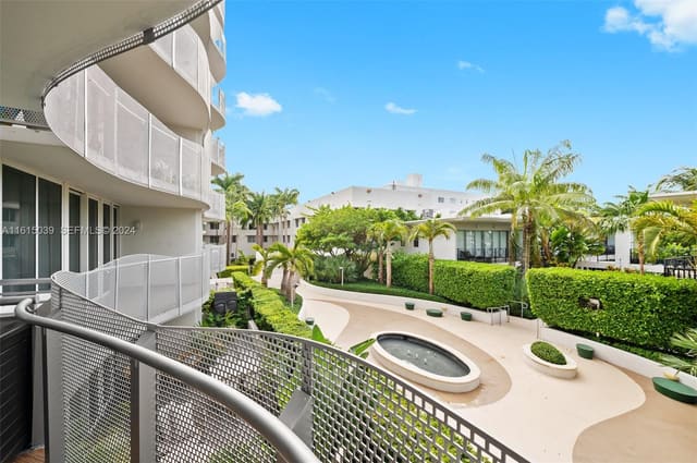 2155 Washington Court 206, Miami Beach, FL 33139
