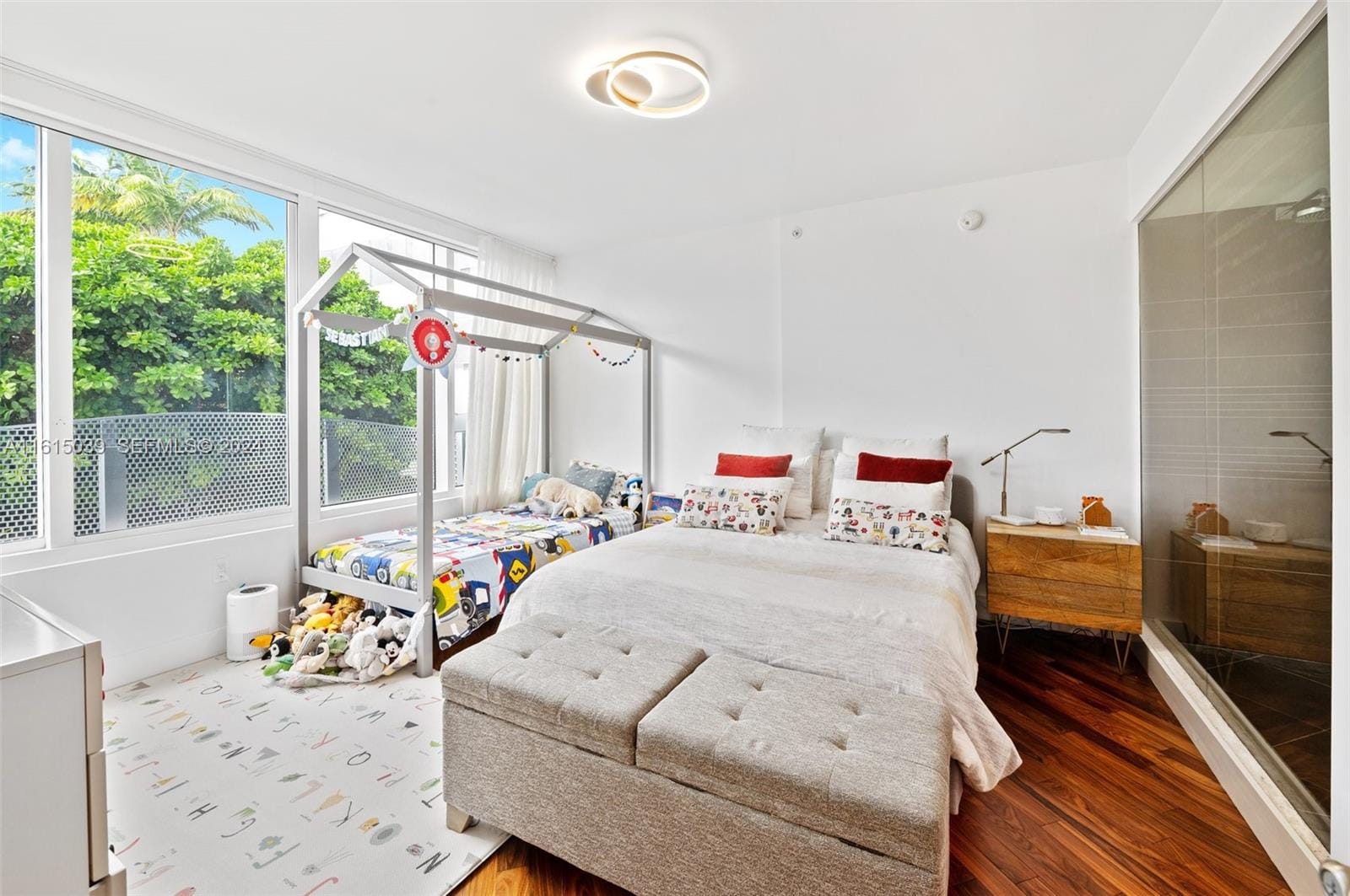2155 Washington Court 206, Miami Beach, FL 33139 photo 17