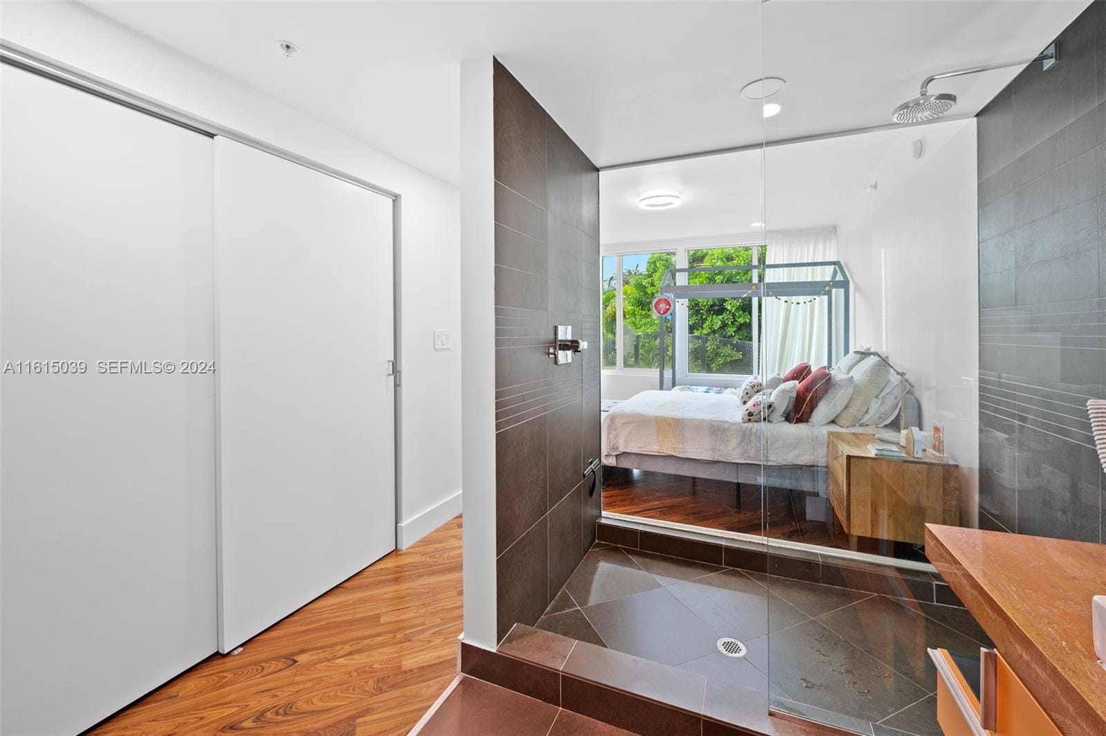 2155 Washington Court 206, Miami Beach, FL 33139 photo 19