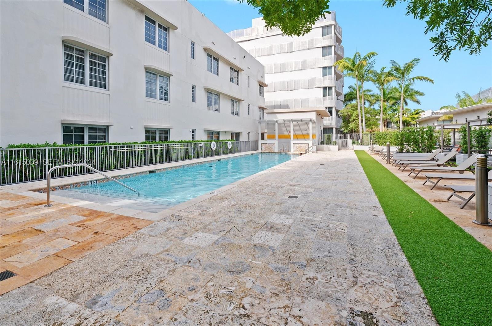 2155 Washington Court 206, Miami Beach, FL 33139 photo 26