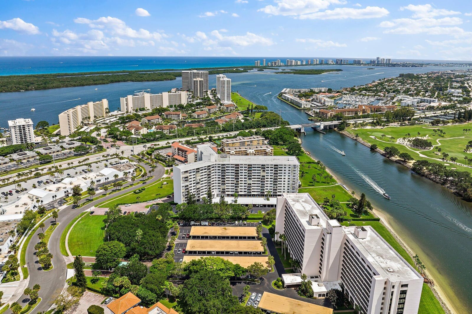 336 Golfview Road 306, North Palm Beach, FL 33408 photo 2