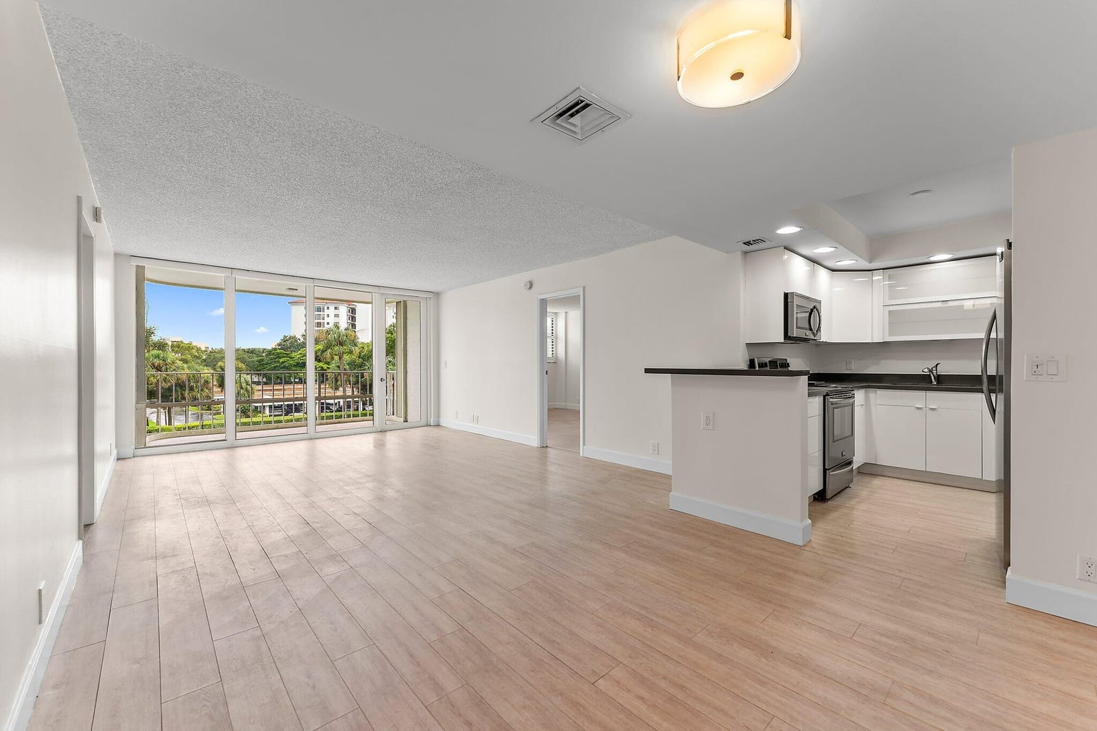 336 Golfview Road 306, North Palm Beach, FL 33408 photo 14