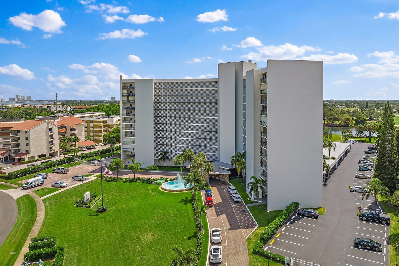 336 Golfview Road 306, North Palm Beach, FL 33408 photo 8