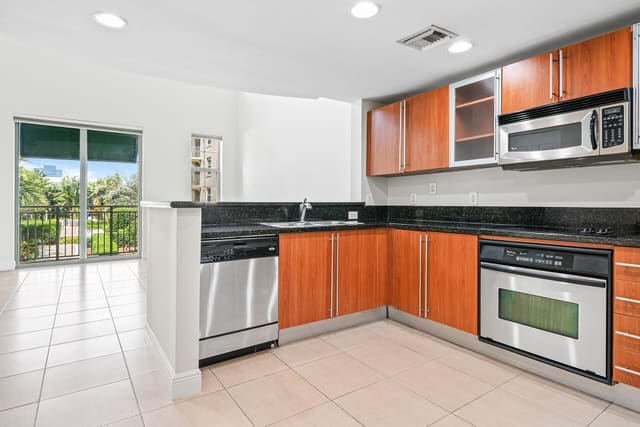 610 Clematis Street 313, West Palm Beach, FL 33401
