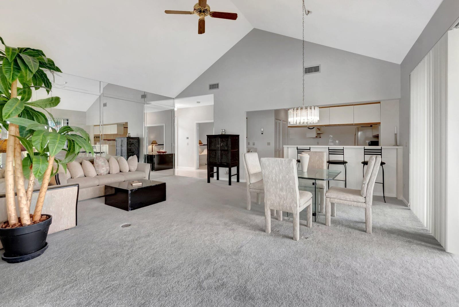 19337 Sabal Lake Drive, Boca Raton, FL 33434 photo 2