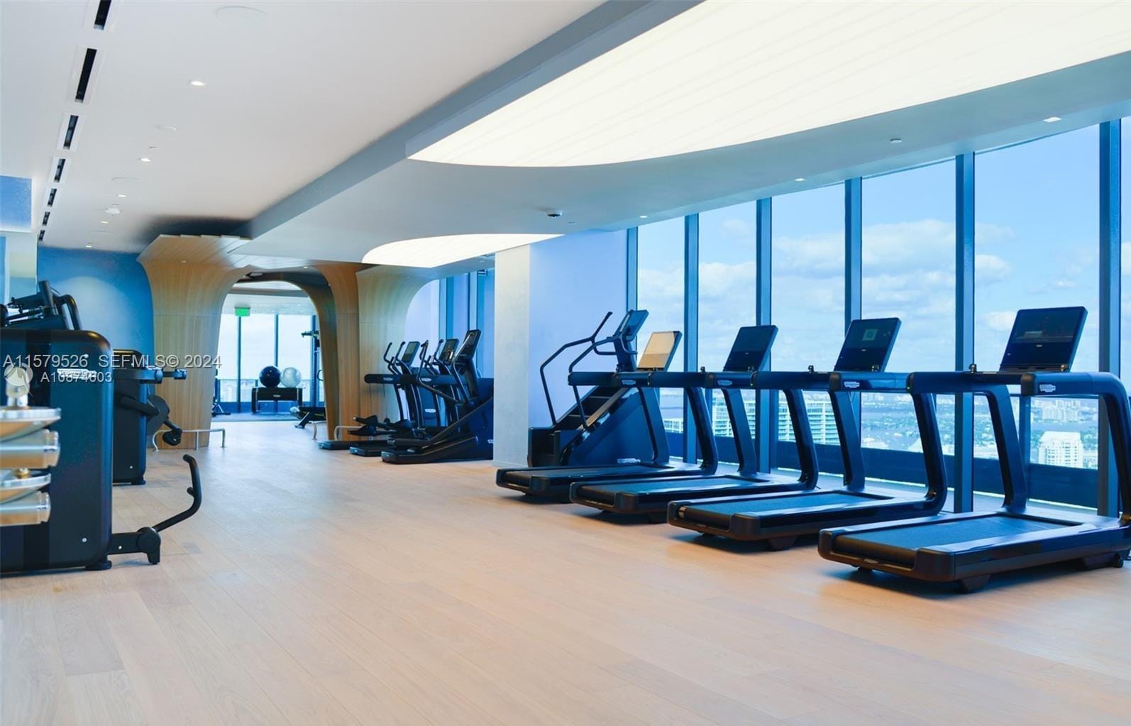 1000 Brickell Plaza 1811, Miami, FL 33131 photo 17