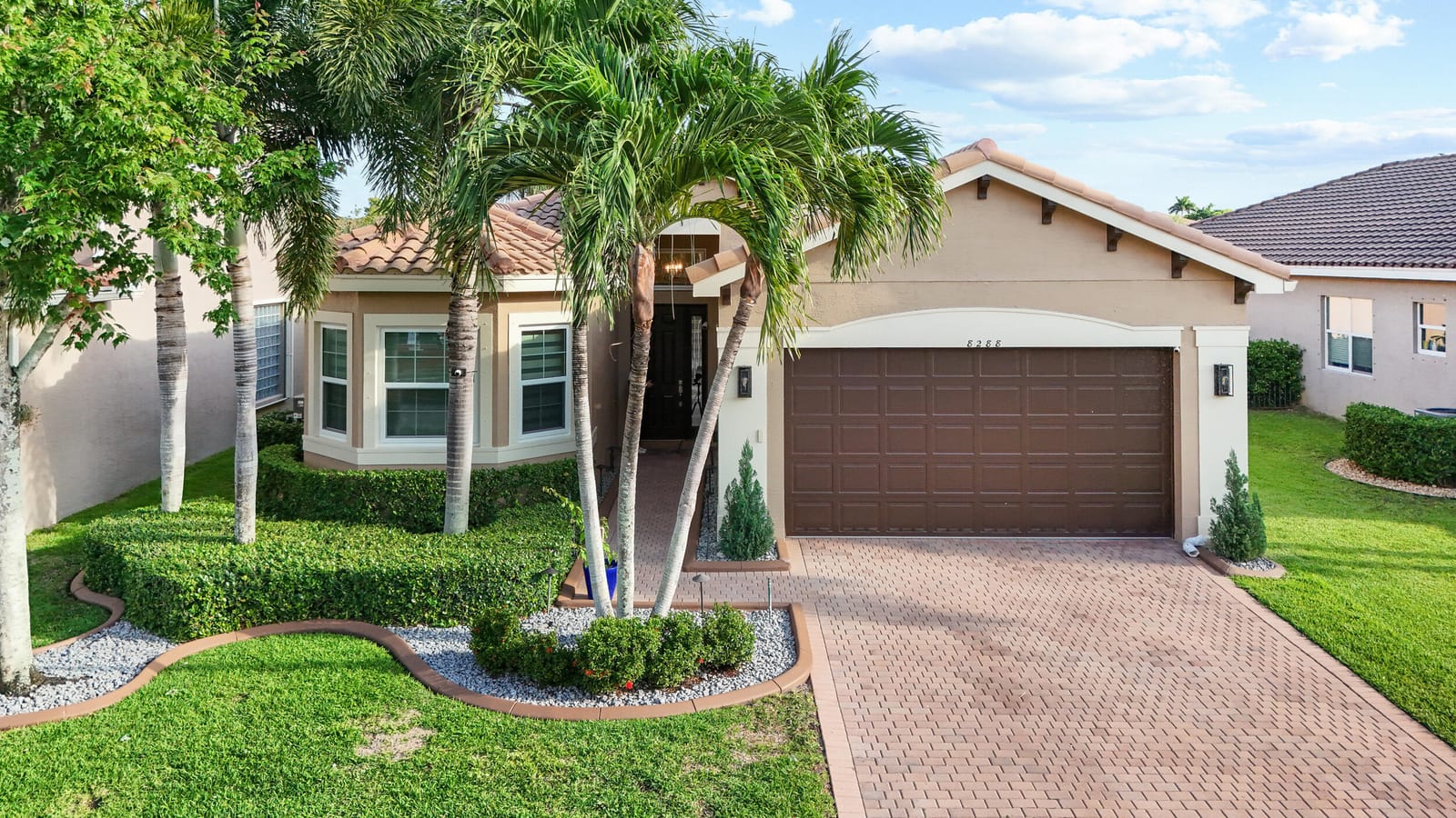 8288 Serena Creek Avenue, Boynton Beach, FL 33473
