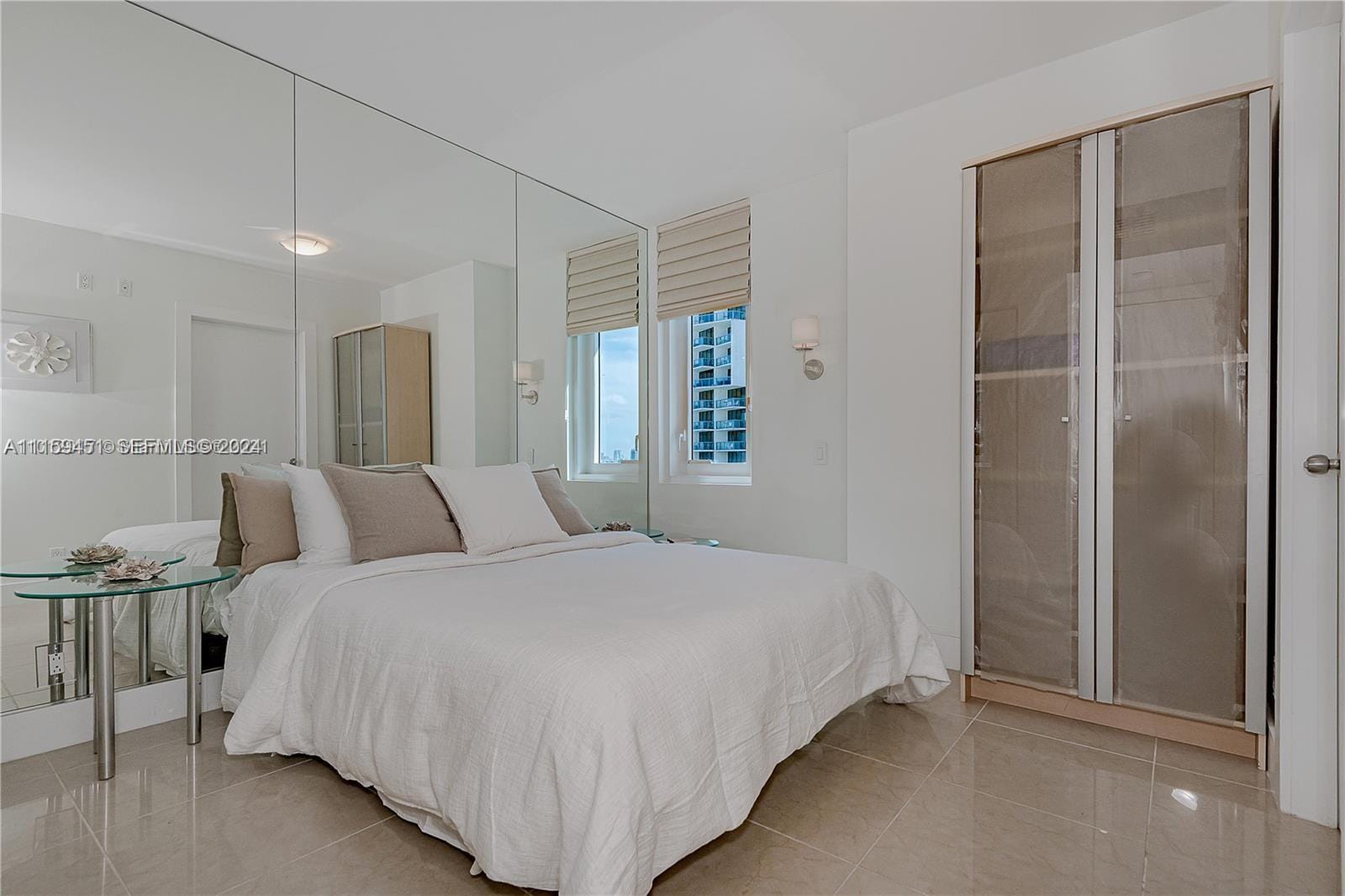 2301 Collins Avenue 938 — photo 11