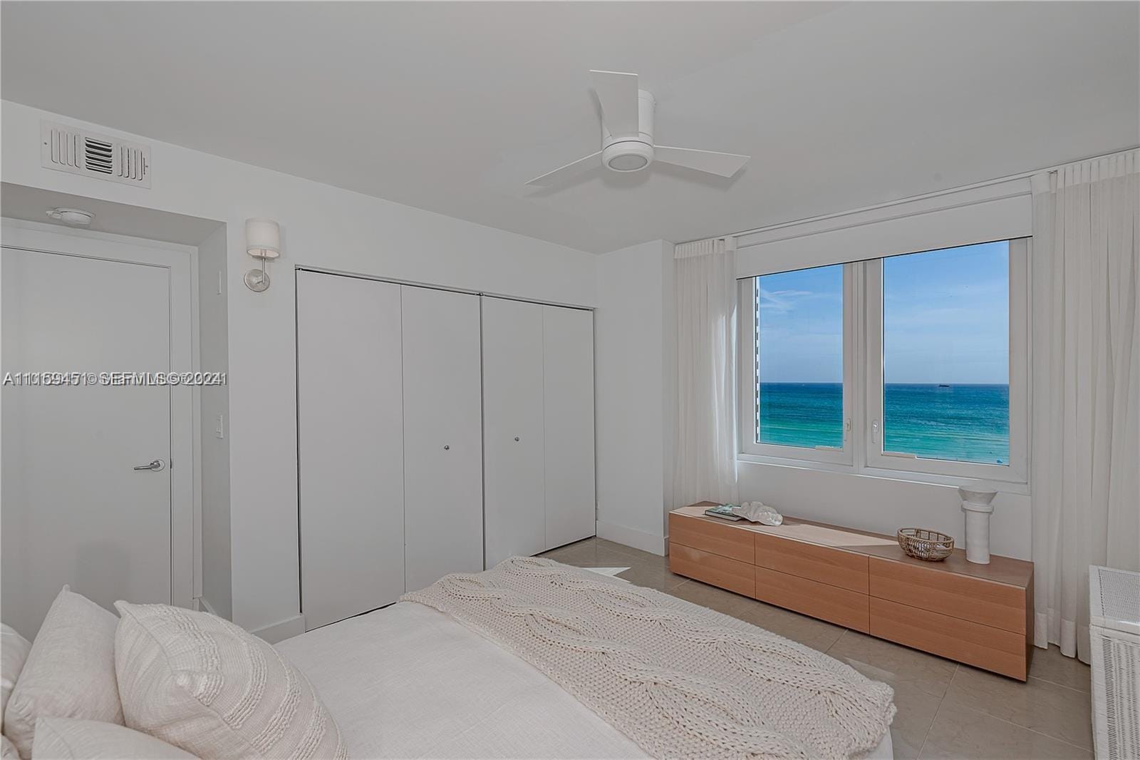 2301 Collins Avenue 938 — photo 7