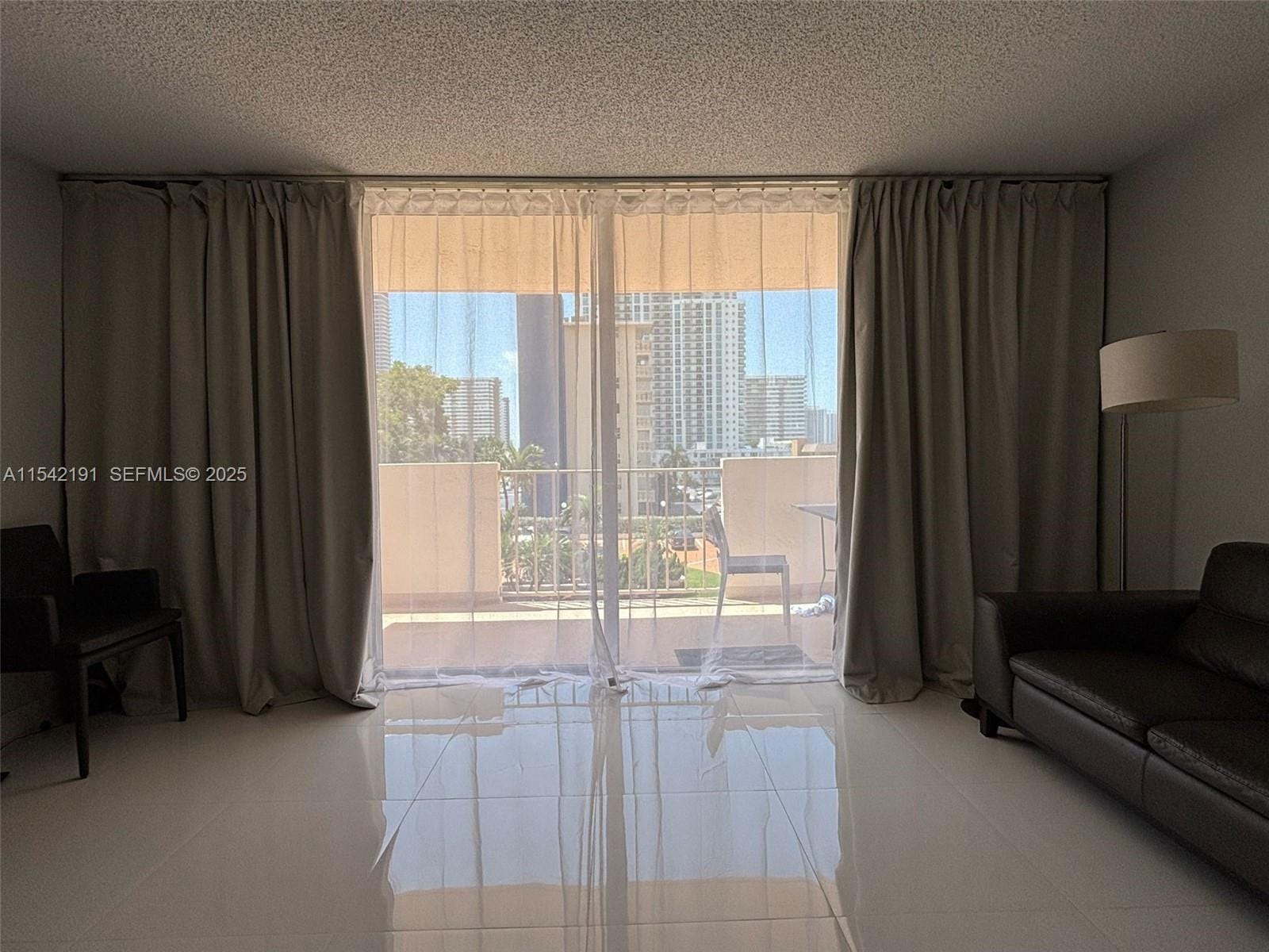 1865 S Ocean Drive 4F — photo 8