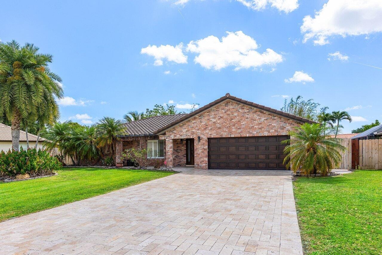 21786 Banyanwood Road, Boca Raton, FL 33433 photo 2