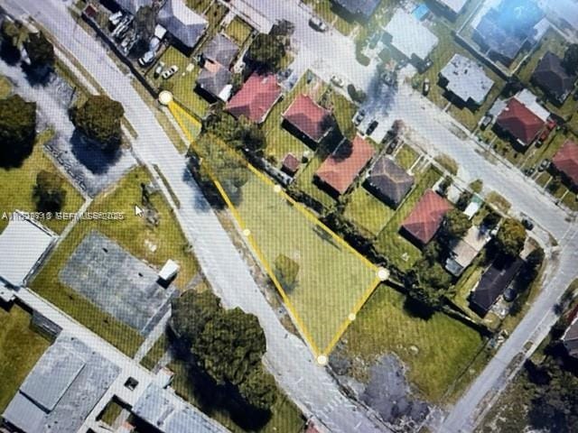 1895 NW 75 Street, Miami, FL 33147 photo 6