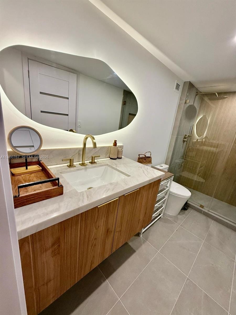 2301 Collins Avenue 1121 — photo 2