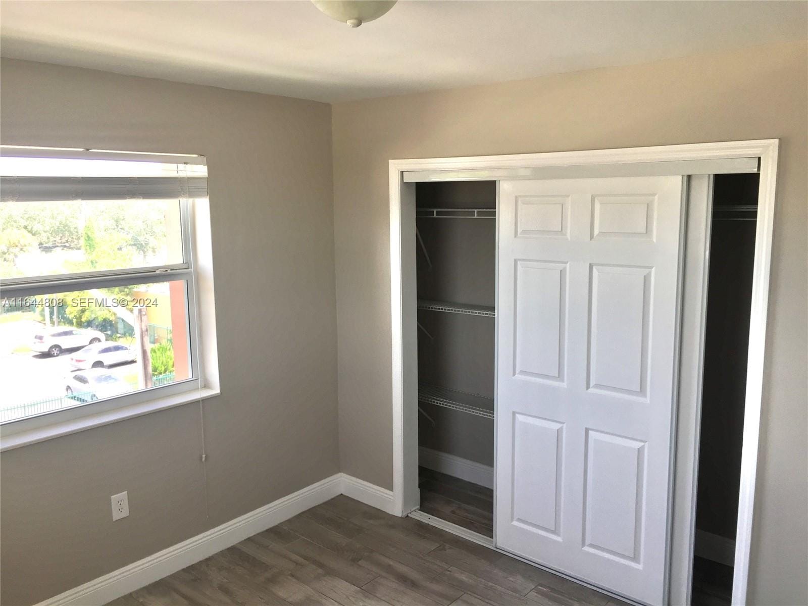 3075 NW 7th Street 401, Miami, FL 33125 photo 5