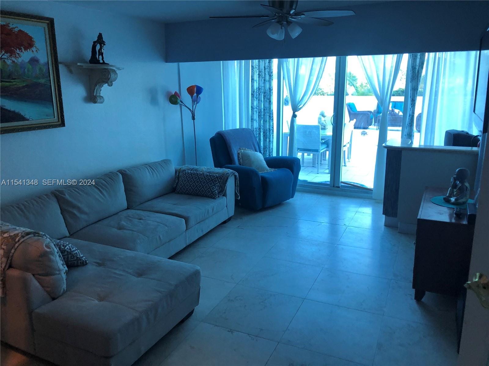 5445 Collins Avenue TH2 — photo 4