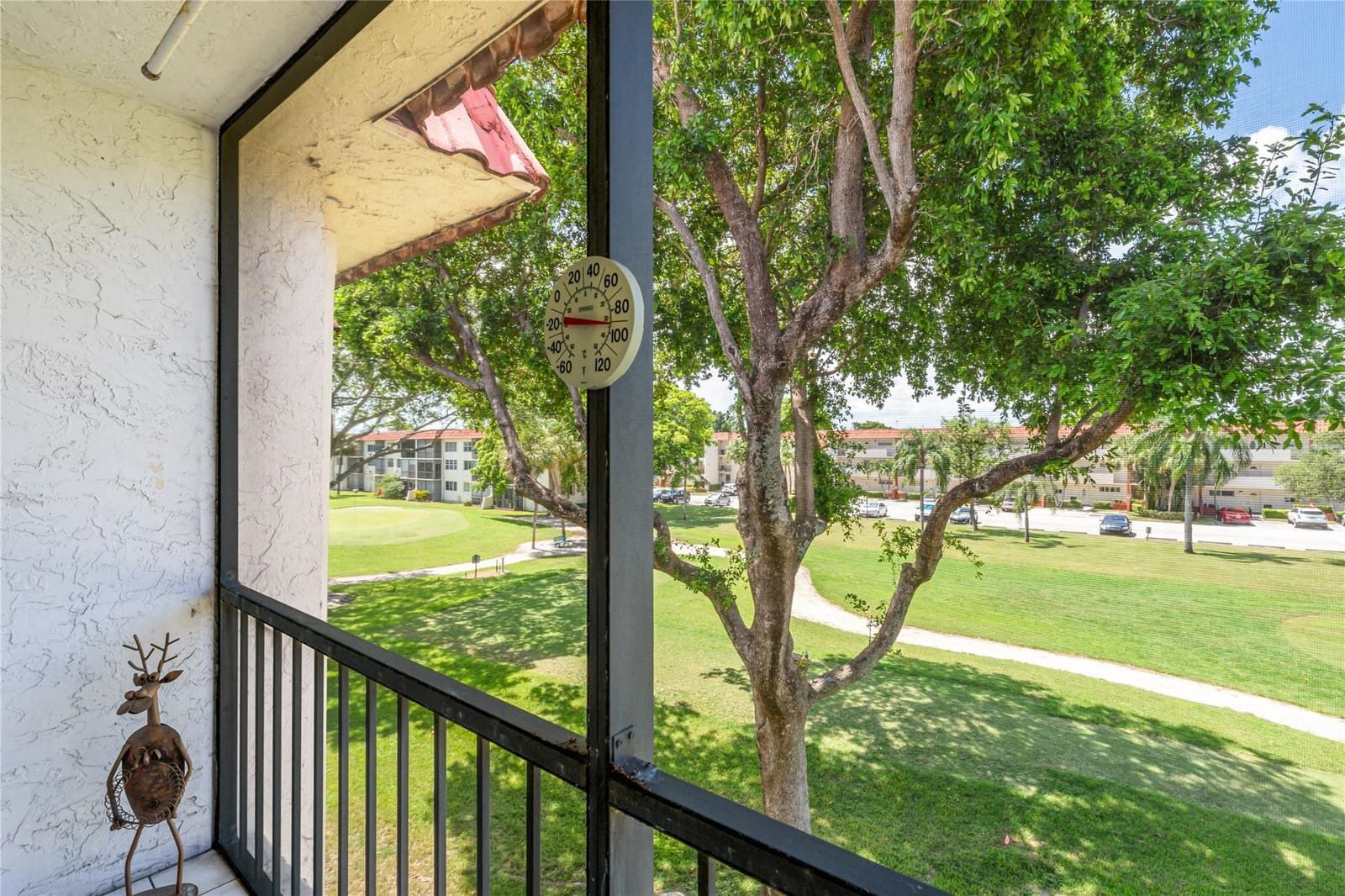 671 S Hollybrook Drive 306, Pembroke Pines, FL 33025 photo 16