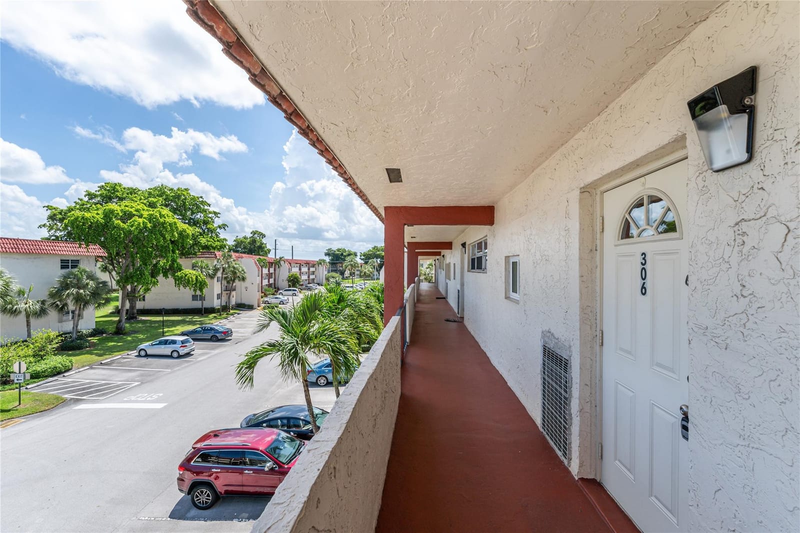 671 S Hollybrook Drive 306, Pembroke Pines, FL 33025 photo 18