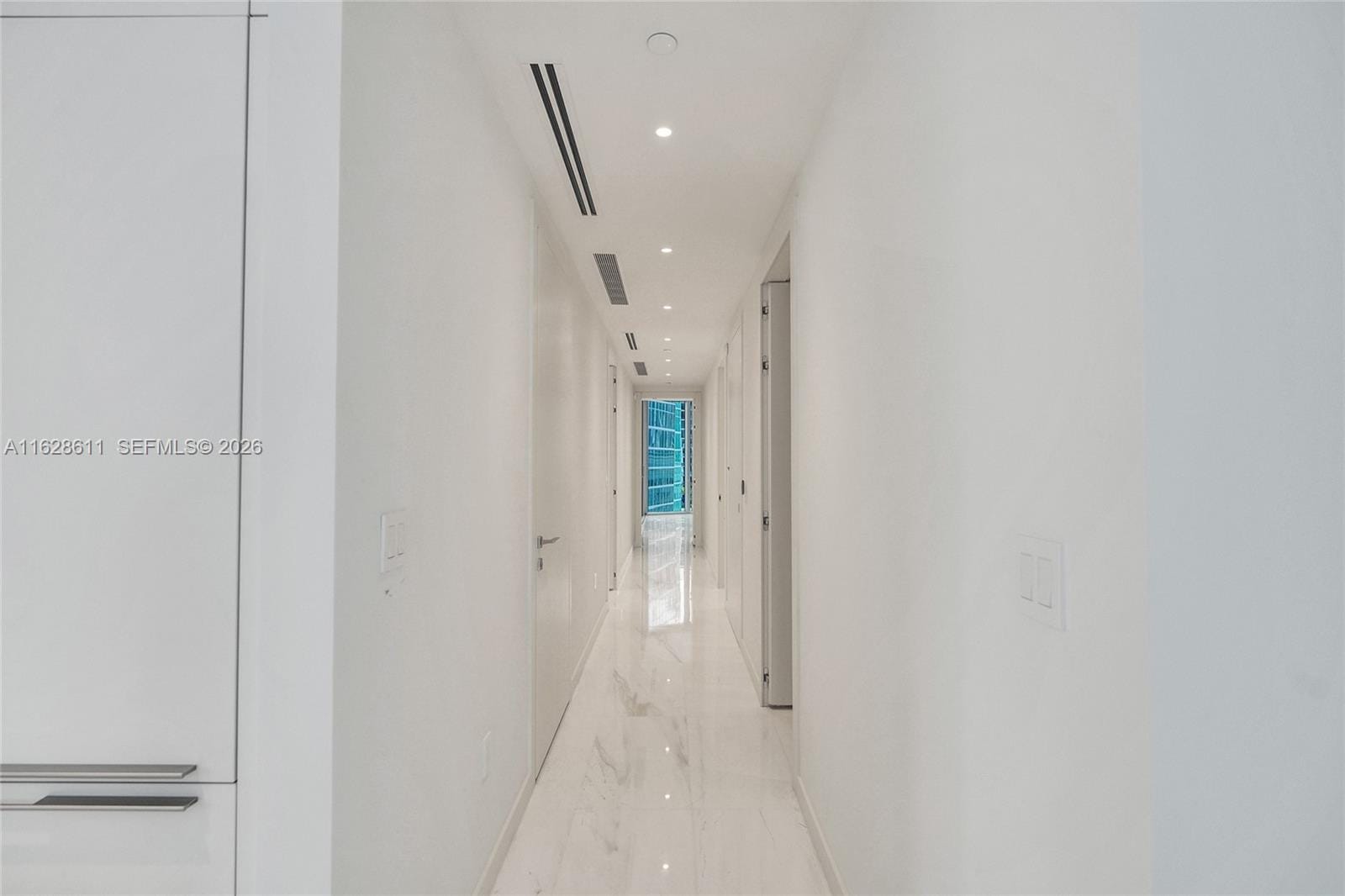 300 Biscayne Blvd Way 1607, Miami, FL 33131 photo 12