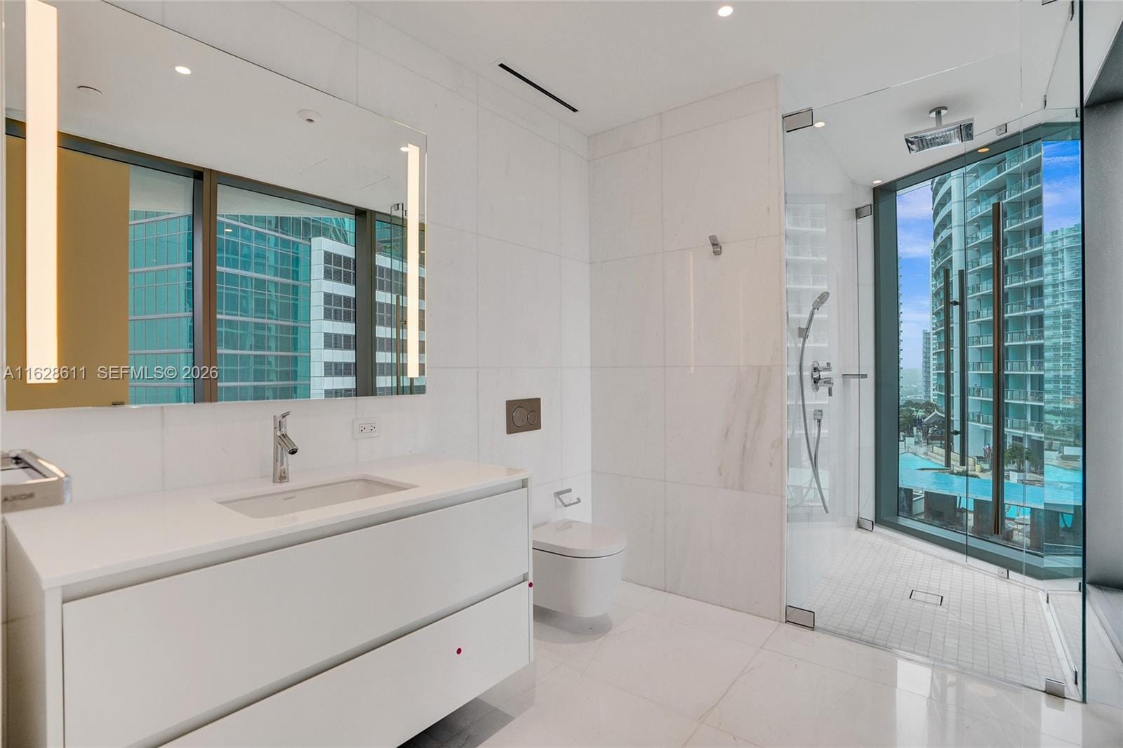 300 Biscayne Blvd Way 1607, Miami, FL 33131 photo 18