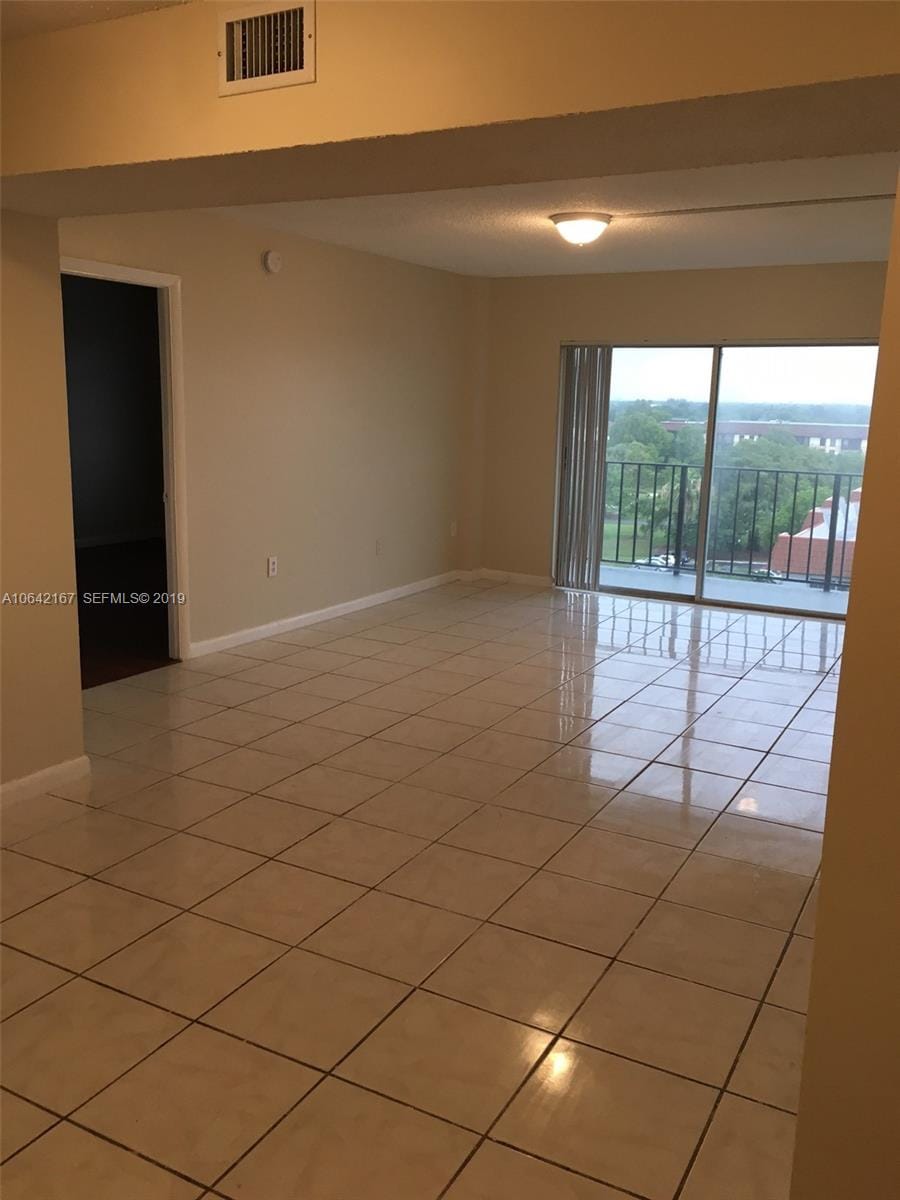 4164 Inverrary Drive 813, Lauderhill, FL 33319 photo 23