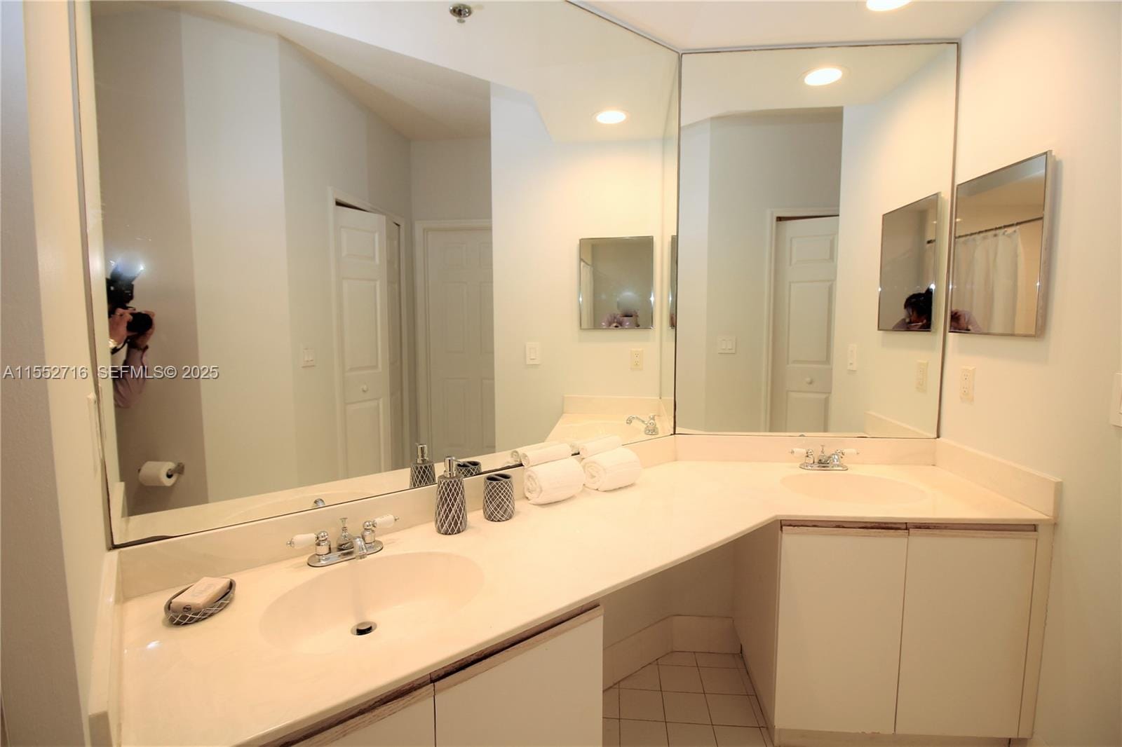 3255 NE 184th Street 12311, Aventura, FL 33160 photo 14