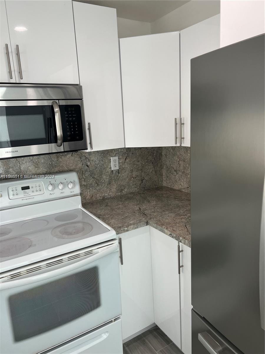 2050 SW 122nd Avenue 22 — photo 11