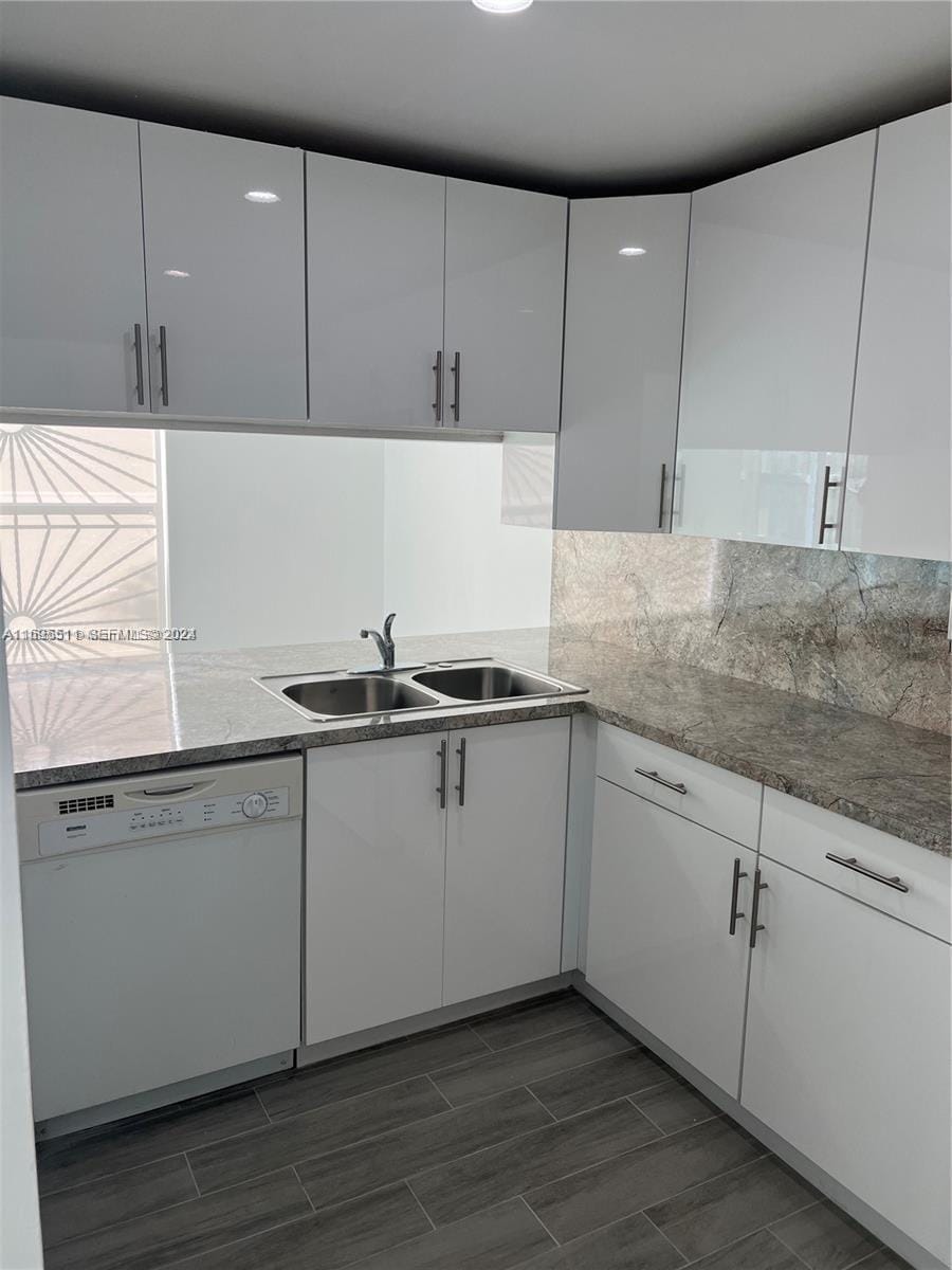 2050 SW 122nd Avenue 22 — photo 10