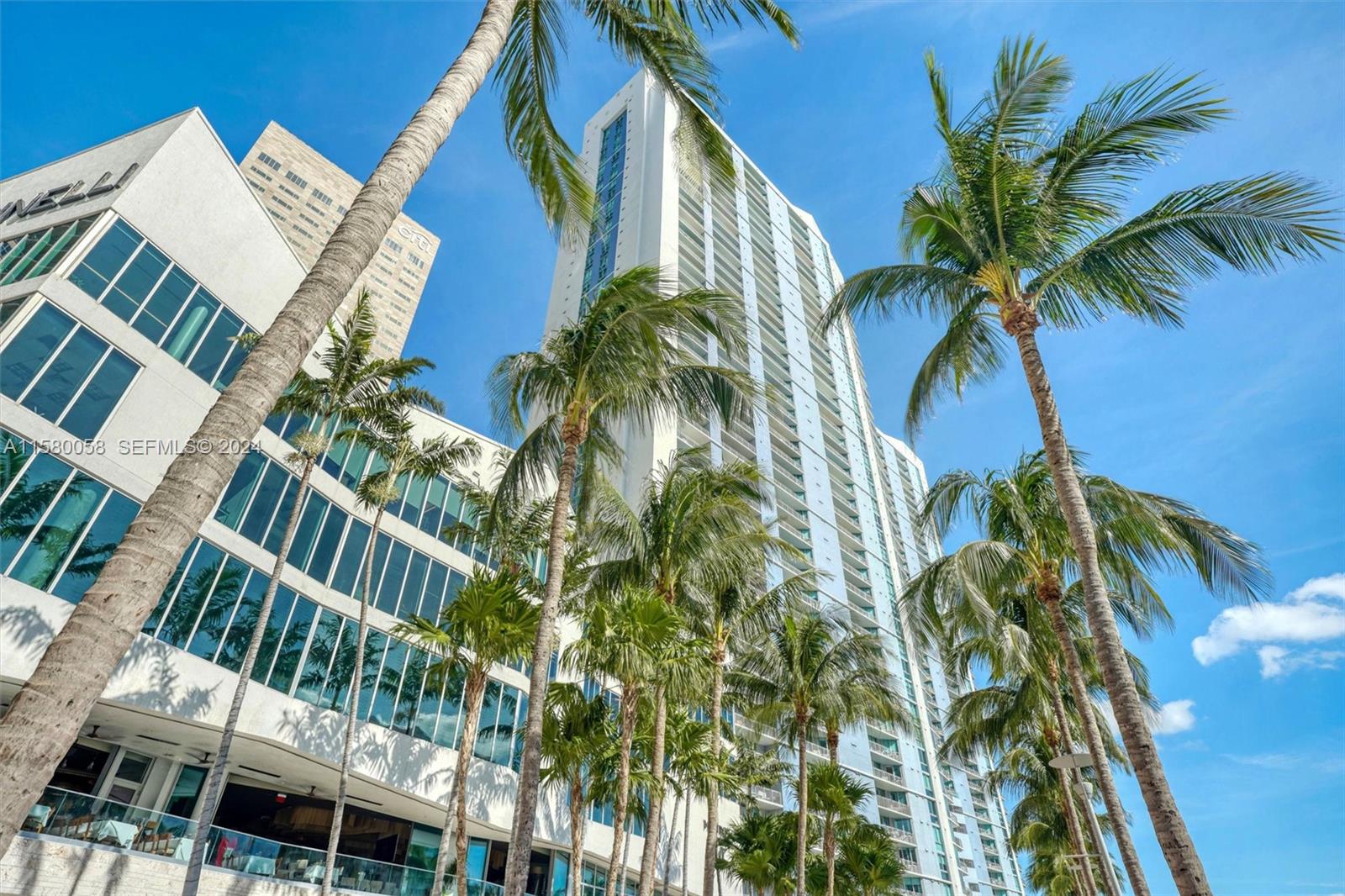 325 NE Biscayne Boulevard 1923, Miami, FL 33131, Miami