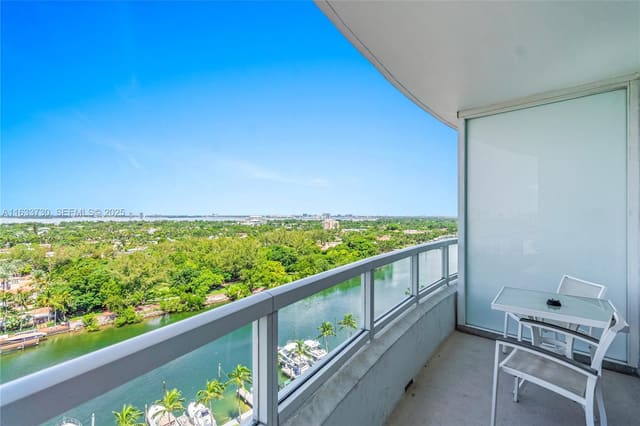 4401 Collins Avenue 1516, Miami Beach, FL 33140
