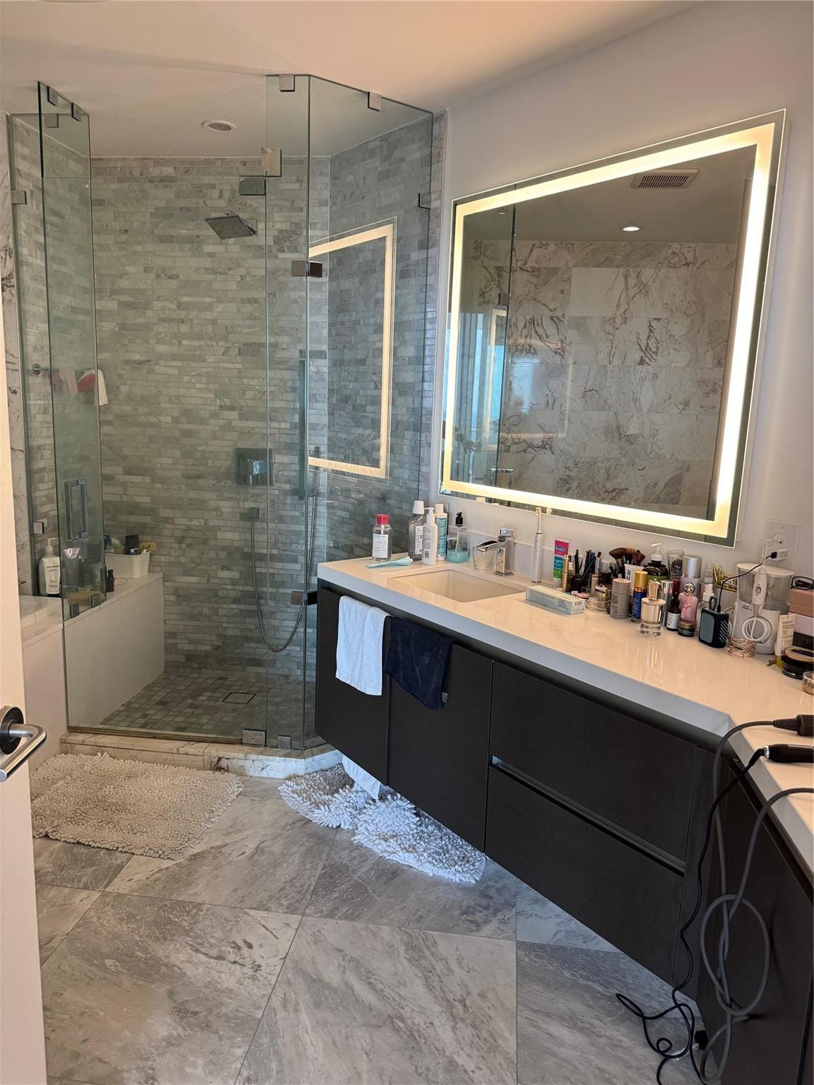 851 NE 1st Avenue 2606, Miami, FL 33132 photo 16