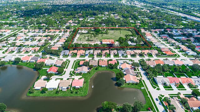 8262-8328 35th Street S, Lake Worth, FL 33467