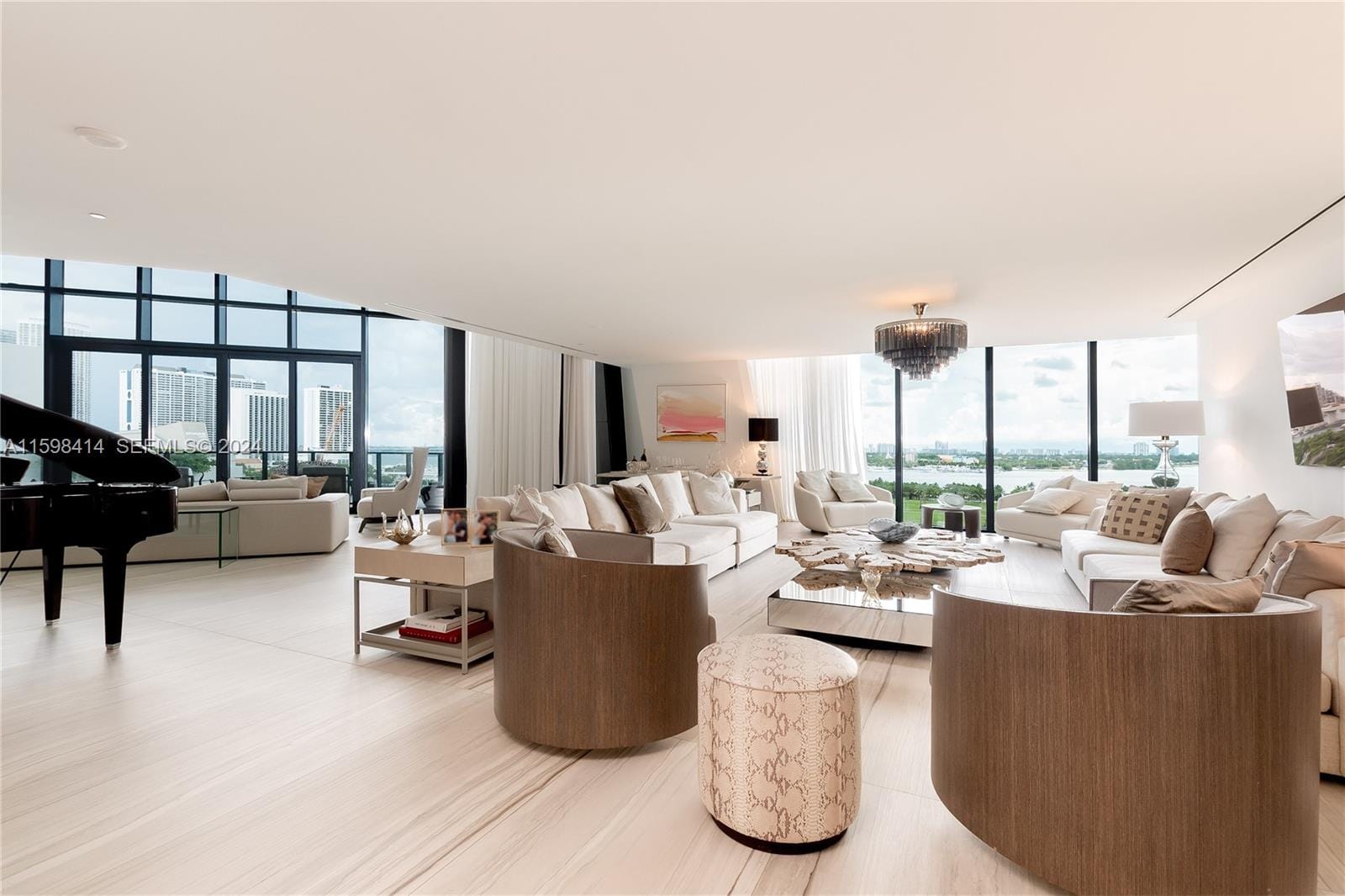 1000 Biscayne Boulevard TH-1002, Miami, FL 33132 photo 4