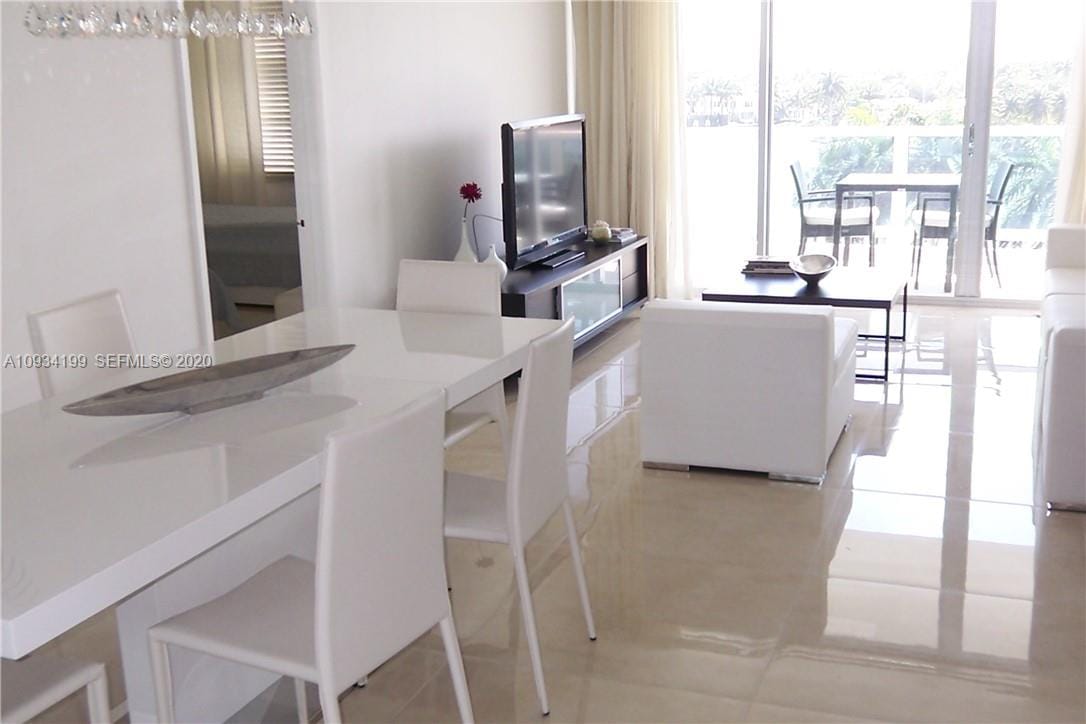 5161 Collins Avenue 806 — photo 7