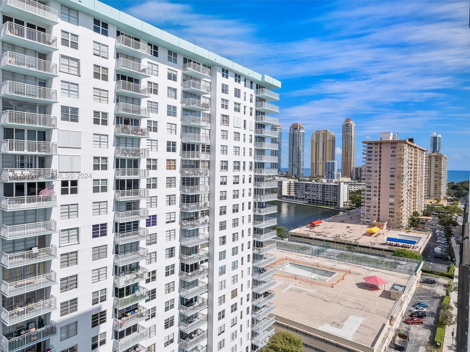 290 174th Street 1809, Sunny Isles Beach, FL 33160 photo 30