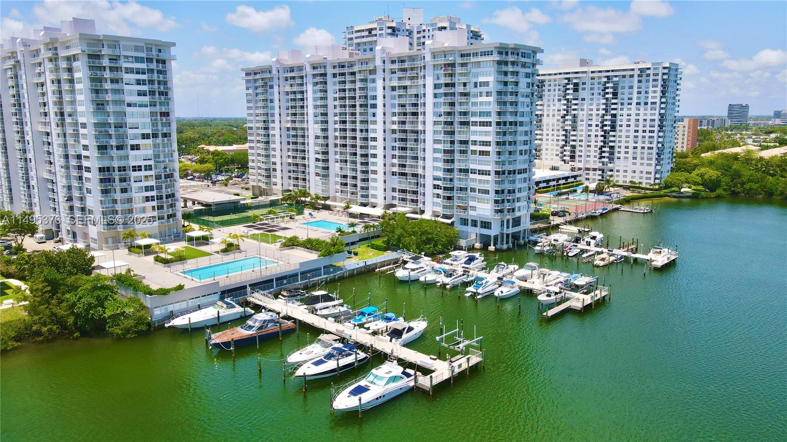 18041 Biscayne Boulevard 502 — photo 2