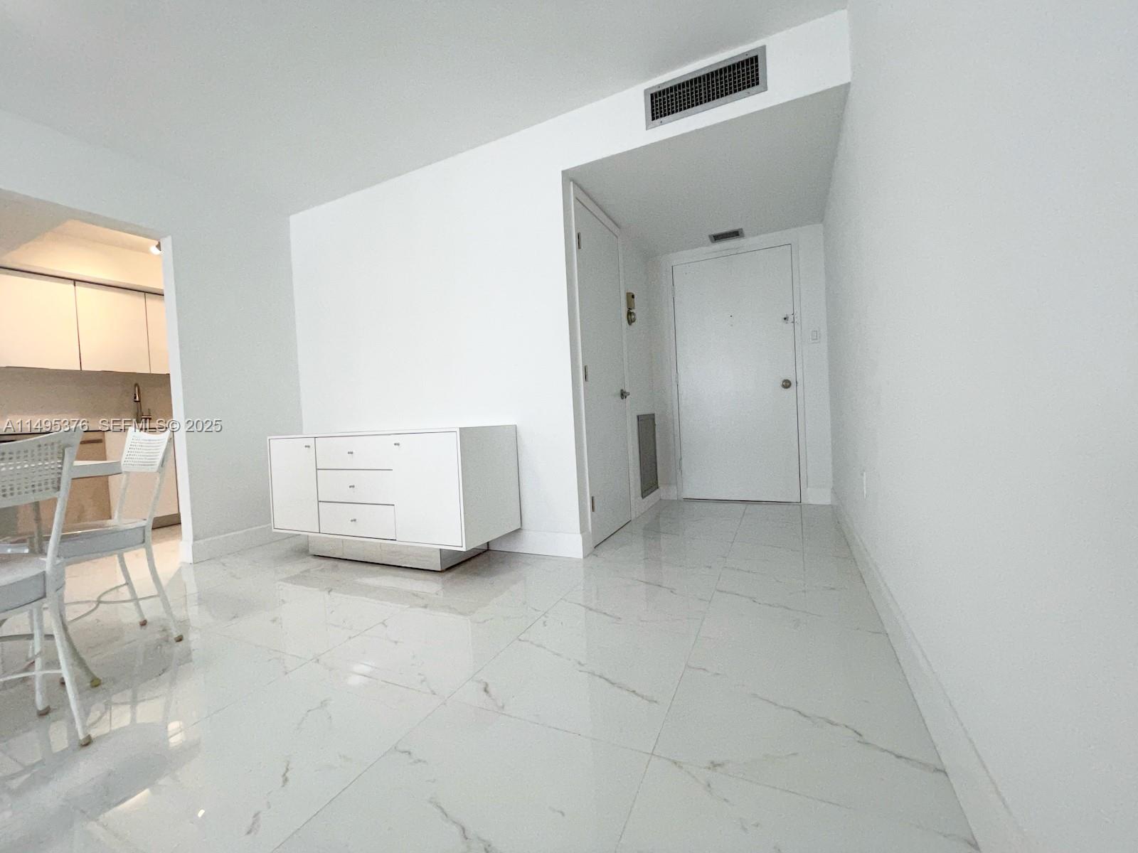 18041 Biscayne Boulevard 502, Aventura, FL 33160 photo 30