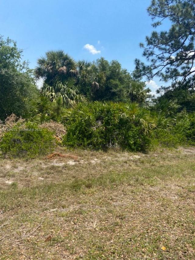 5029 SE Tradewinds Circle — photo 3