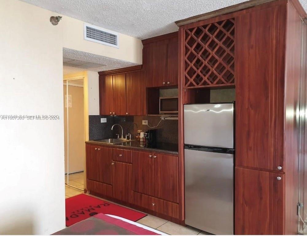 19201 Collins Avenue 428, Sunny Isles Beach, FL 33160, Sunny Isles Beach