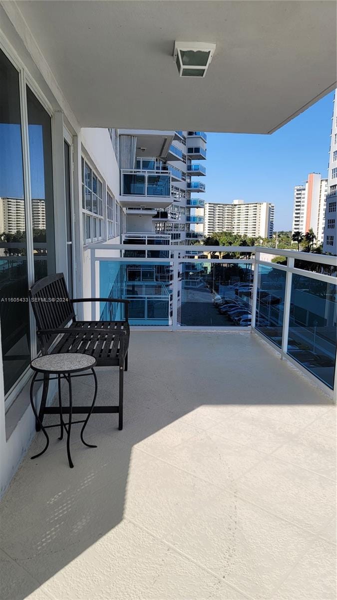 3430 Galt Ocean Drive 506 — photo 12