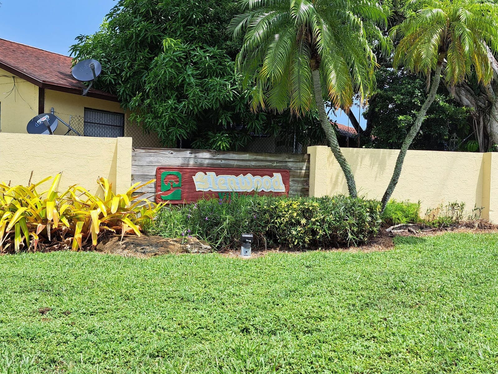 508 Glenwood Drive, West Palm Beach, FL 33415 photo 8