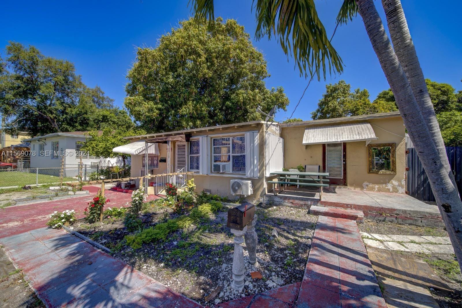 1877 SW 6th Street, Miami, FL 33135