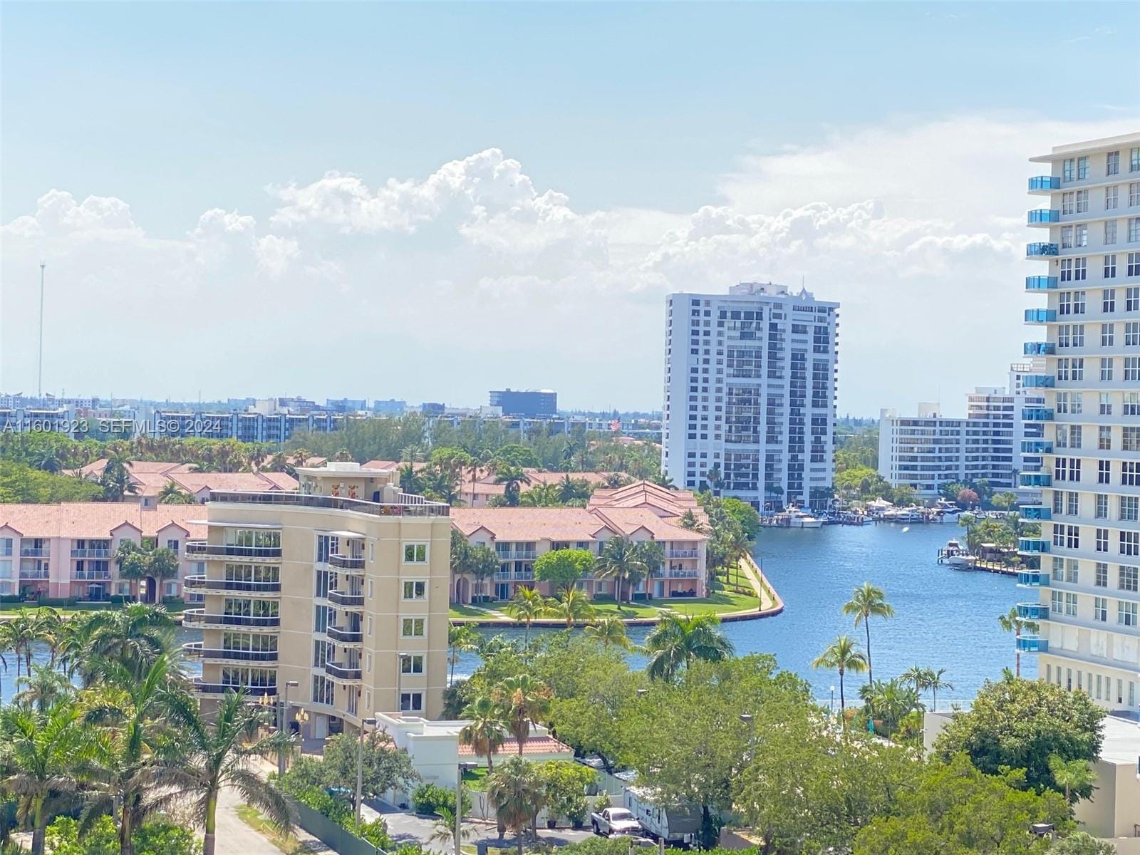 3901 S Ocean Drive 10P — photo 2