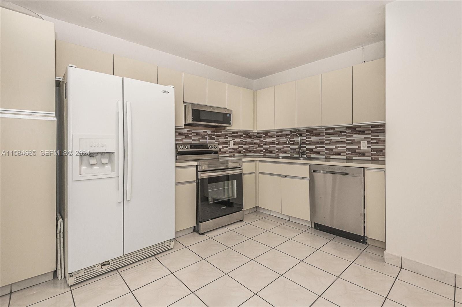 8877 Collins Avenue 905, Surfside, FL 33154 photo 7