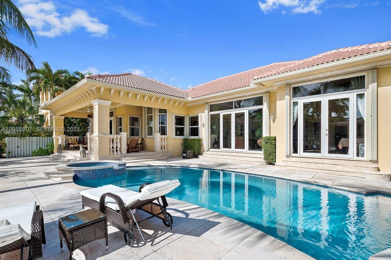 950 Washington Street, Hollywood, FL 33019, Hollywood