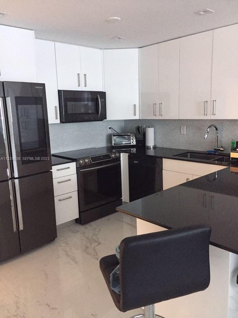 2301 Collins Avenue 1503 — photo 5