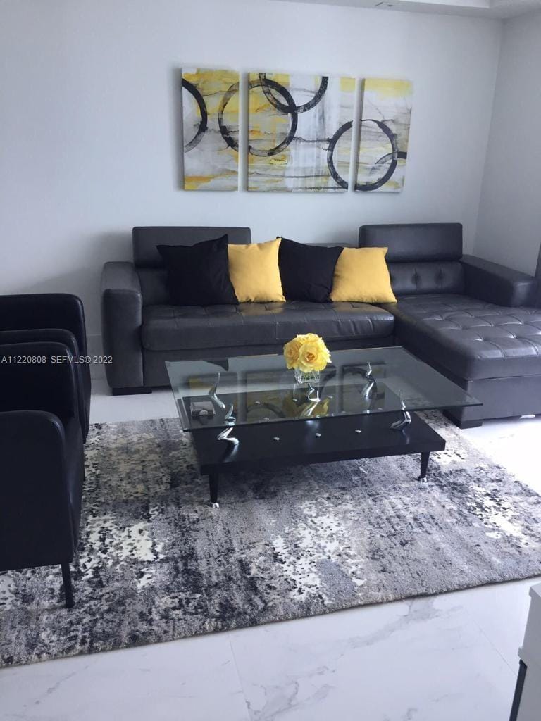 2301 Collins Avenue 1503 — photo 8