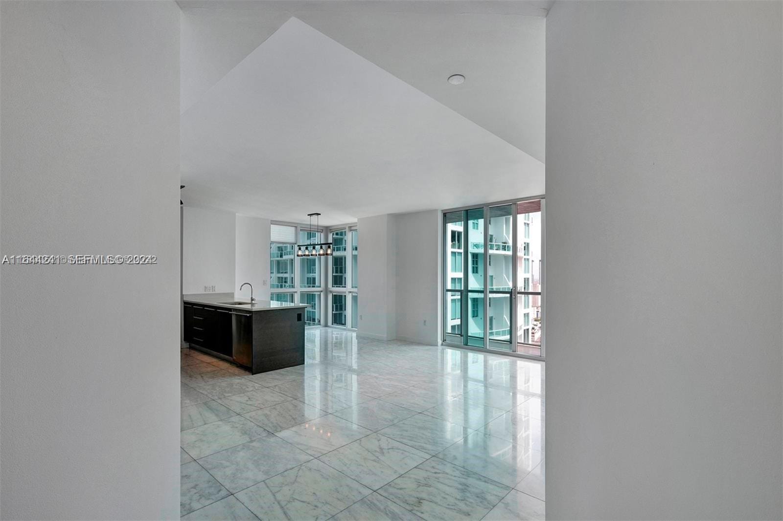 55 SE 6th Street 3401, Miami, FL 33131 photo 15