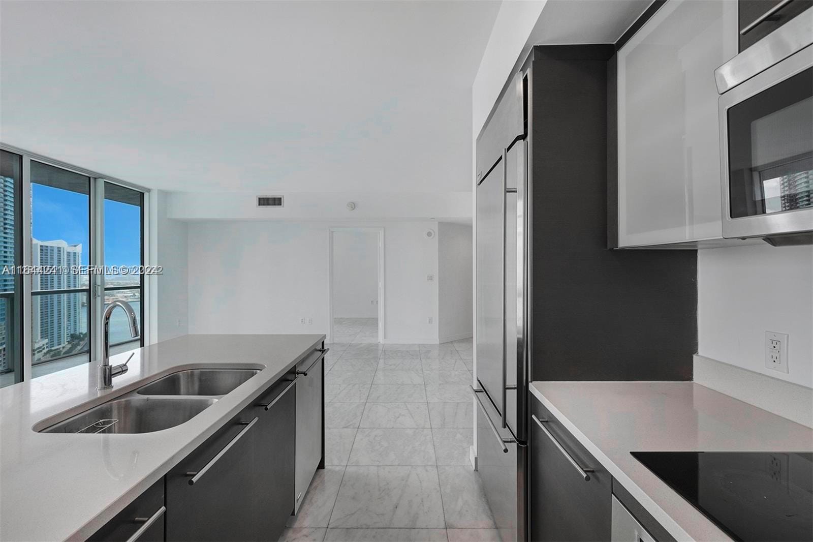 55 SE 6th Street 3401 — photo 6