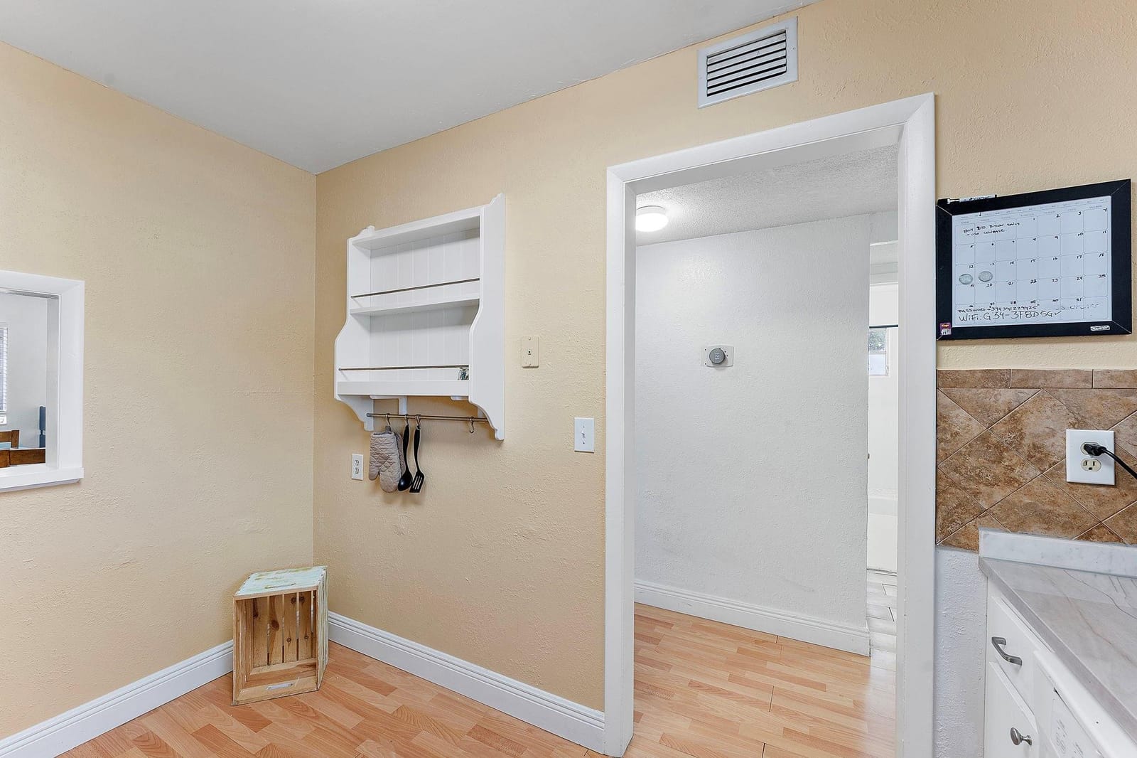 5120 SW 40th Avenue 20A — photo 4