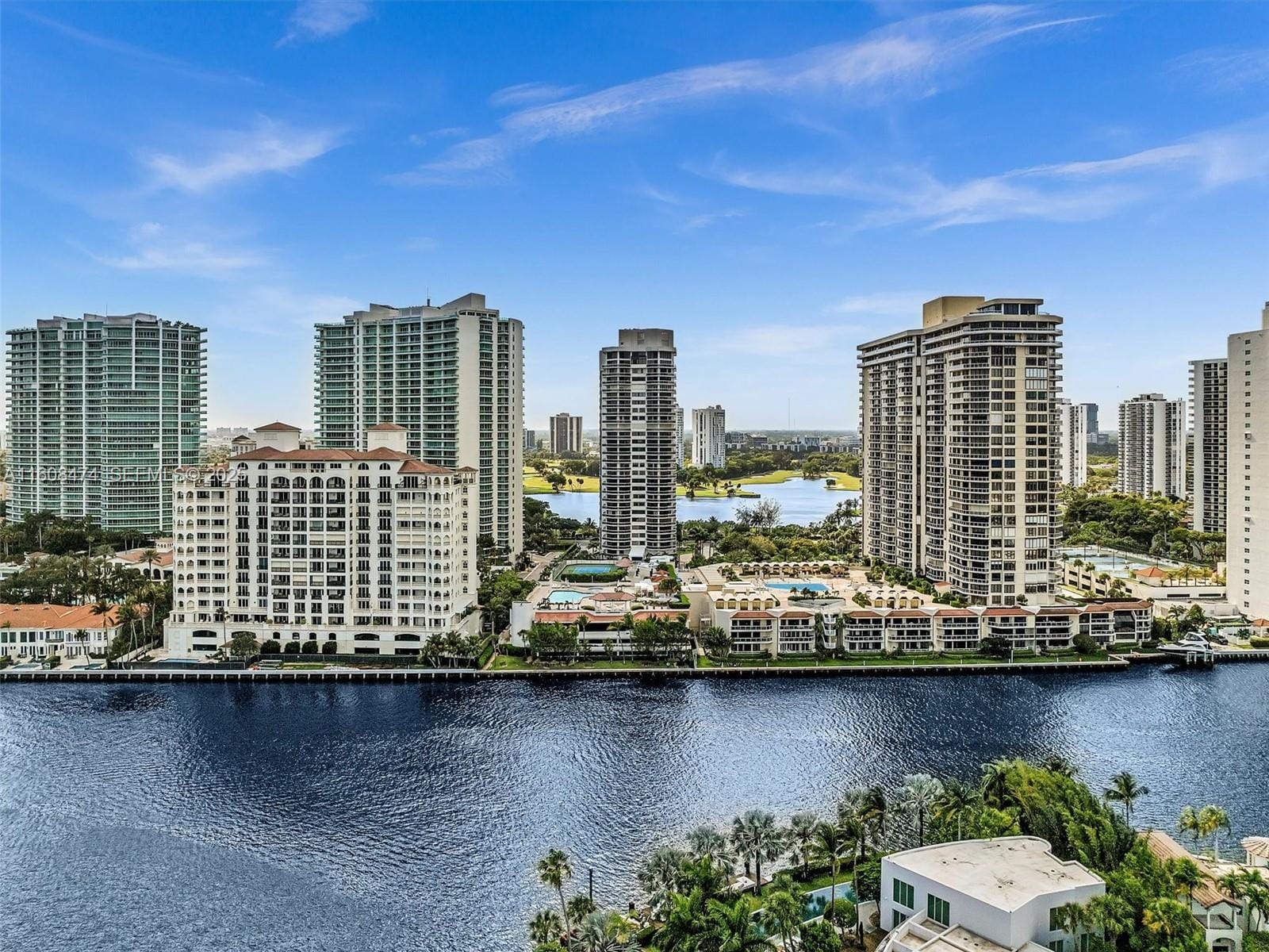 20185 E Country Club Drive 1904, Aventura, FL 33180 photo 4
